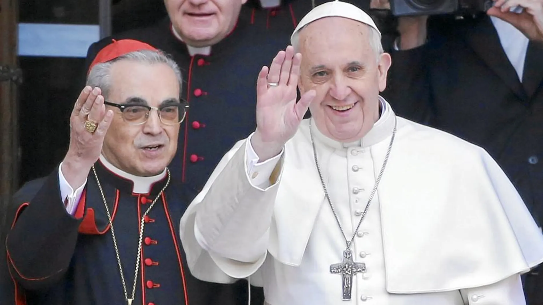 El cardenal español junto a Francisco I el pasado marzo en Roma