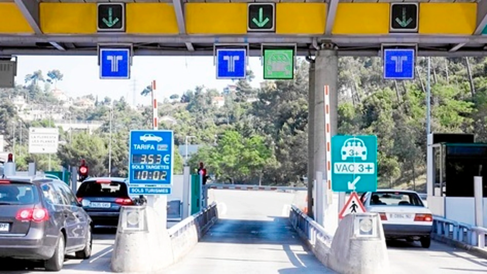 Abertis se hace con los túneles de Vallvidrera y Cadí por 430 millones