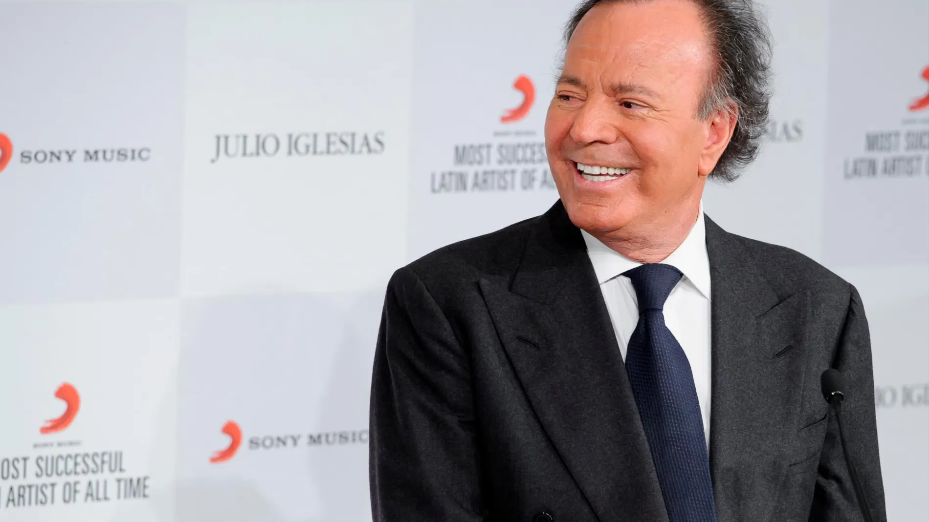 Julio Iglesias