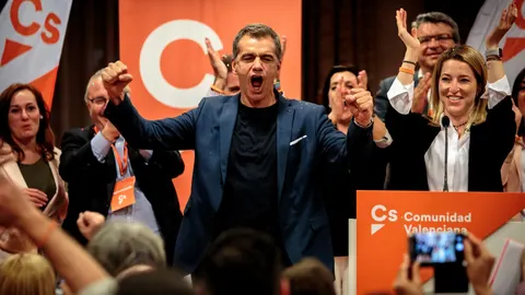 Toni Cantó anoche celebrando los resultados electorales de Ciudadanos