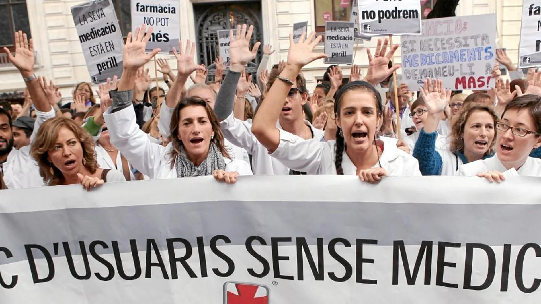Más de 2.000 farmacéuticos protagonizaron una protesta el pasado mes de marzo en la plaza Sant Jaume