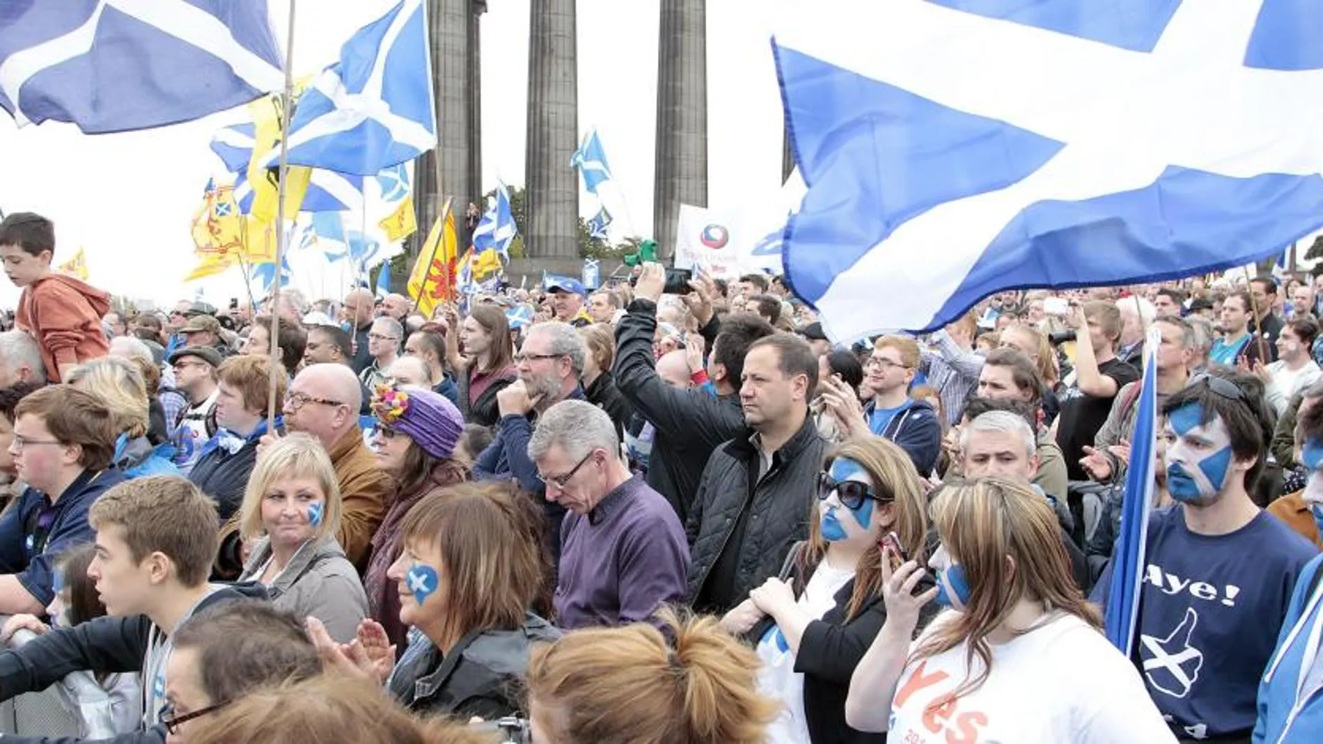 Partidarios del Sí en el referéndum por la independencia de Escocia