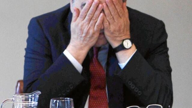 El Govern ha subido el impuesto para recaudar 50 millones adicionales en 2013. En la imagen, el conseller de Economía, Andreu Mas-Colell