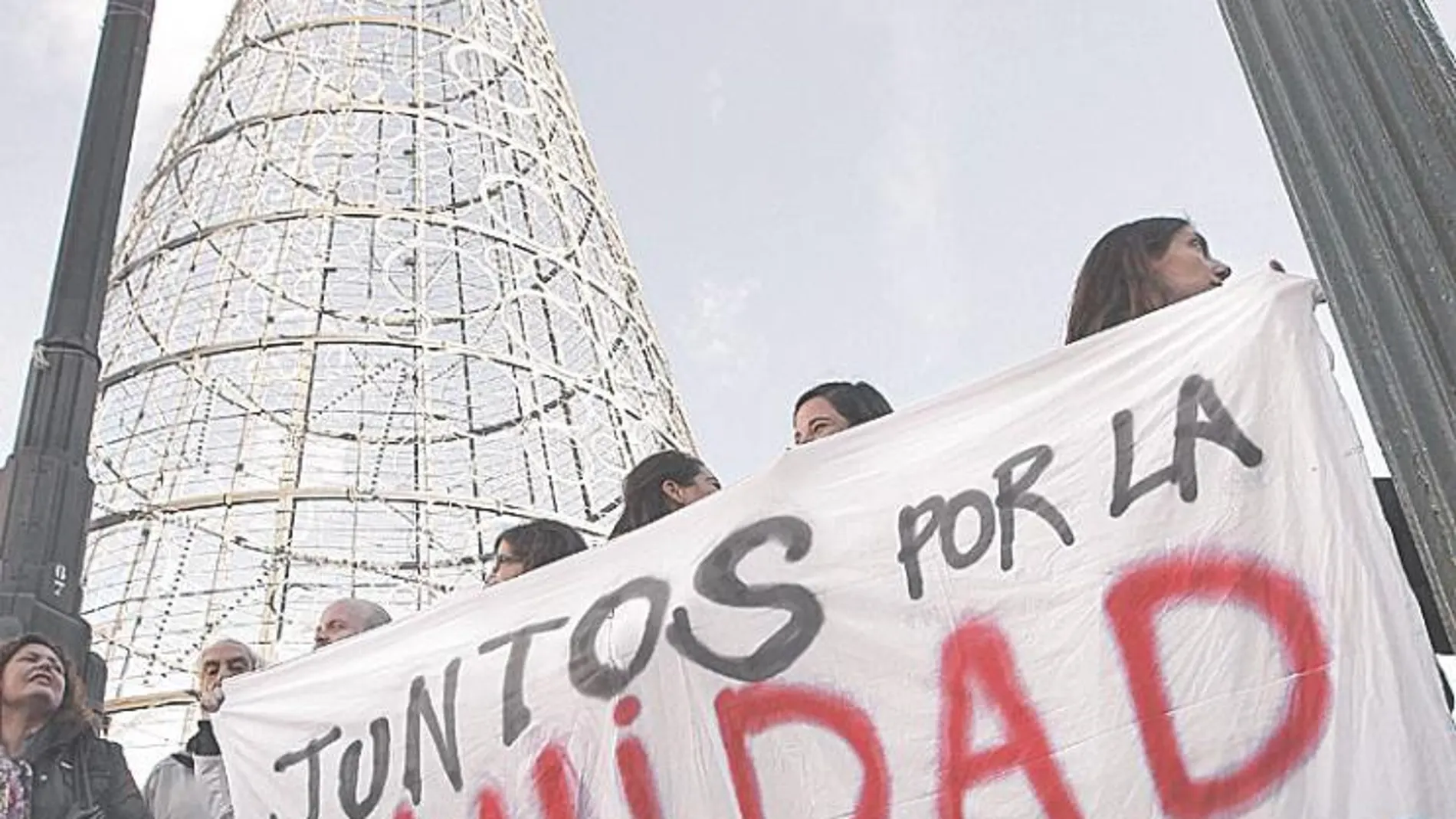 La huelga cura. Que el personal sanitario tenga cuidado: siempre que se ponen en huelga desciende en picado la mortalidad hospitalaria