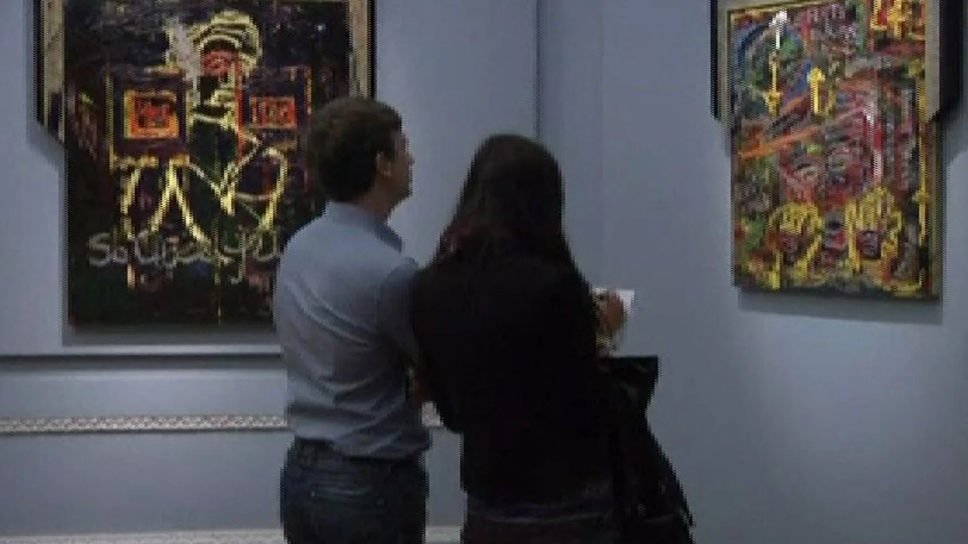 El actor expone 36 de sus cuadros en San Petesburgo