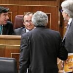 El portavoz del PP en el Congreso, Alfonso Alonso, celebró el «valor añadido» que suponen las incorporaciones al pacto.
