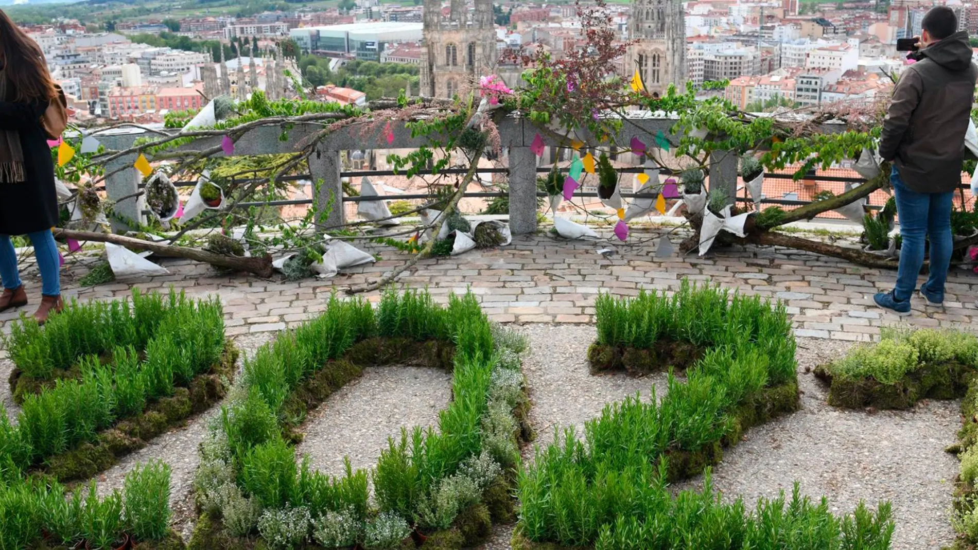 Recorrido floral en Burgos