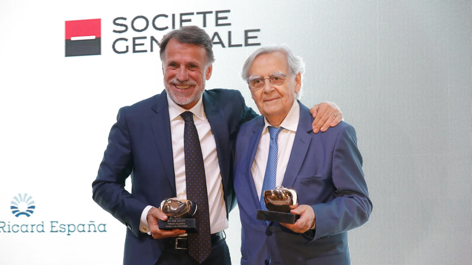 José Creuheras, presidente del Grupo Planeta y Bernard Pivot, presidente de la Académie Goncourt / Foto: Jesús G. Feria