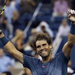 Rafael Nadal celebra su triunfo ante Tommy Robredo