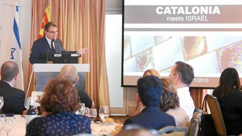 Artur Mas comió con las principales empresas turísticas de Israel, 300.000 turistas israelíes visitan Barcelona cada año, pensando en ellos se presentó el Patrimonio judío en Cataluña