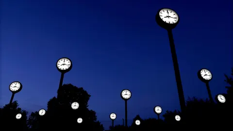 Si en 1930 un español dedicaba una media de 55,9 años al trabajo, en 2012 destinaba 40,9 años