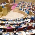 El presidente de la Generalitat, Alberto Fabra, en una de las sesiones de control de Les Corts valencianas