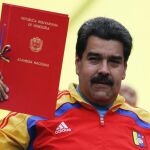Maduro sostiene la «ley antiimperialista» durante el discurso en Caracas