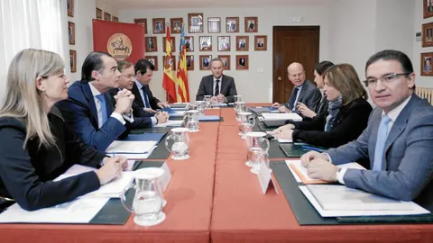 El pleno del Consell se reunió ayer en la Fundación Premios Jaime I