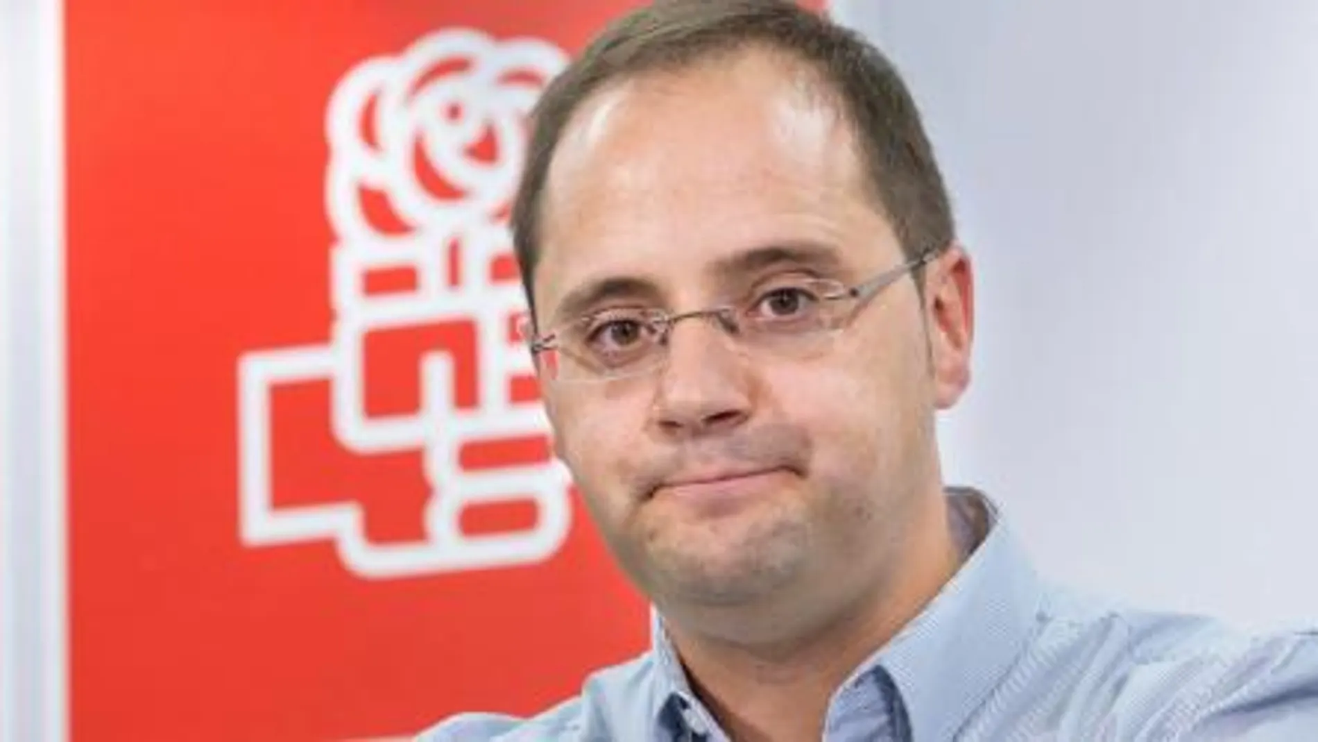 El secretario de Organización del PSOE, César Luena, en la reunión del Consejo Territorial de los socialistas riojanos.