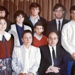 Foto de familia del ex president Jordi Pujol y Marta Ferrusola y sus hijos: Mireia, Oriol, Marta, Josep, Jordi, Pere y Oleguer