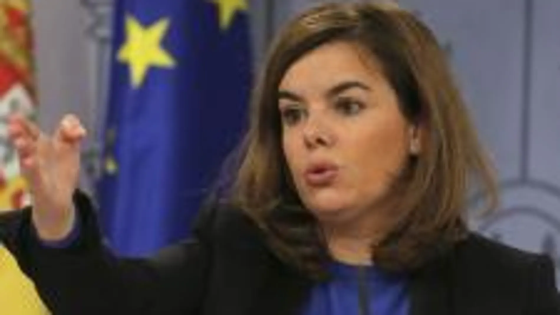 La vicepresidenta del Gobierno, Soraya Saénz de Santamaría, durante la rueda de prensa del Consejo de Ministros
