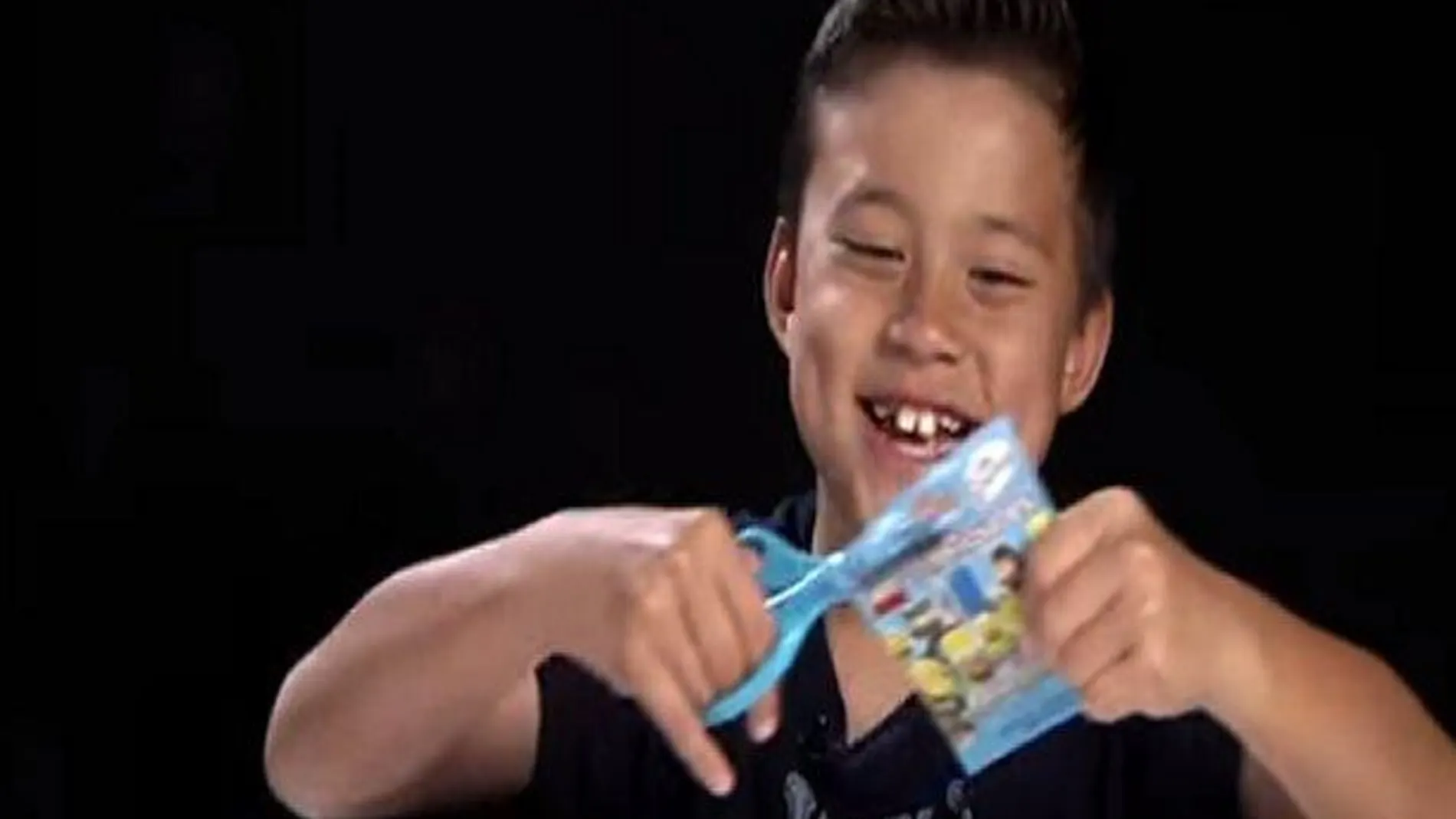 Un niño de 8 años gana un millón de dólares al año gracias a Youtube