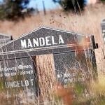 Imagen del jardín de la casa de Mandela en Qunu, donde se celebrará su funeral de Estado el día 15 de diciembre