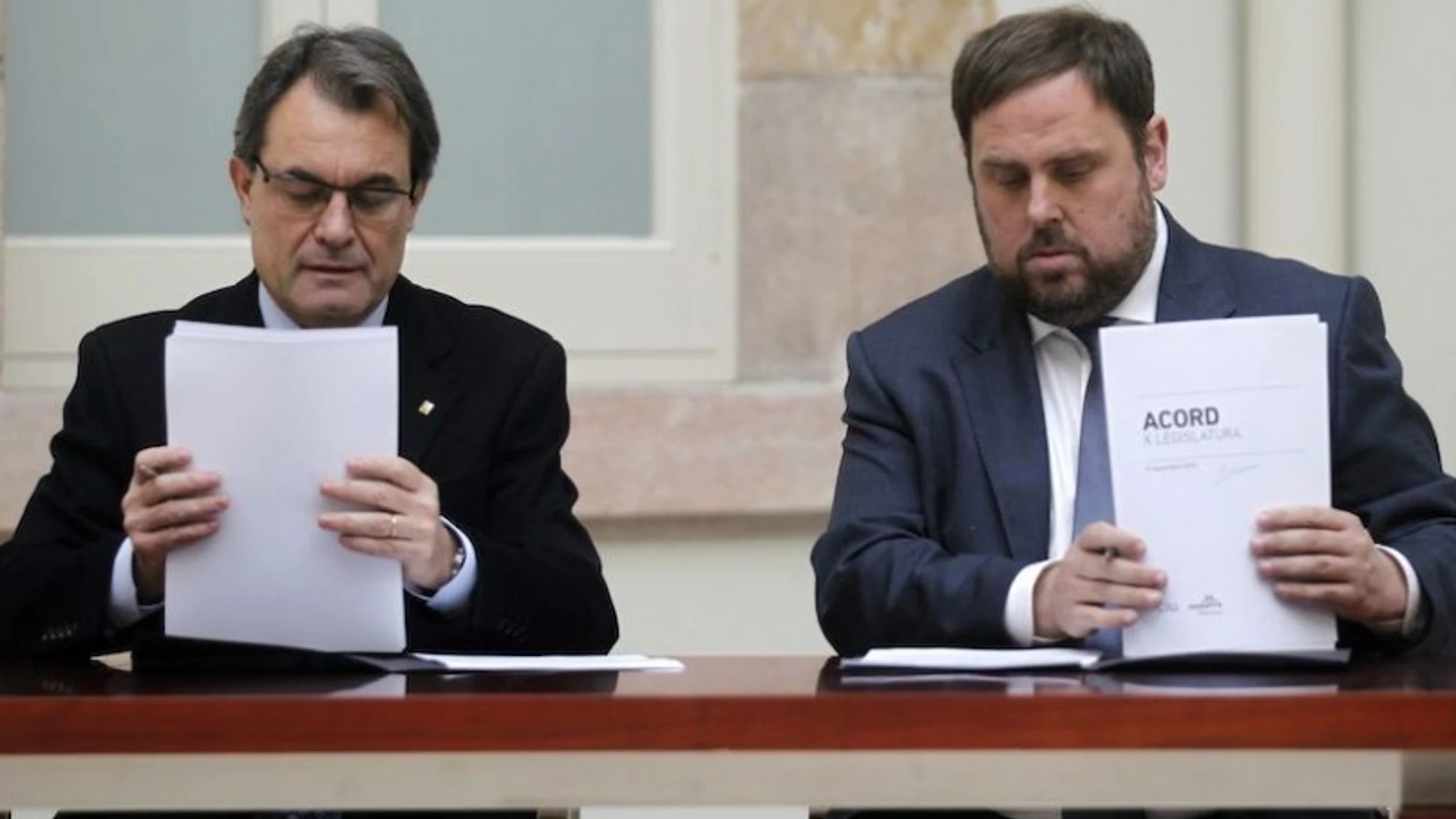 El líder de CiU, Artur Mas, y el presidente de ERC, Oriol Junqueras