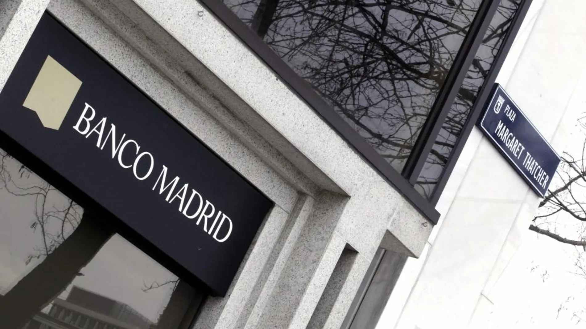 Fachada del Banco Madrid ,filial del banco andorrano Banca Privada d'Andorra (BPA).