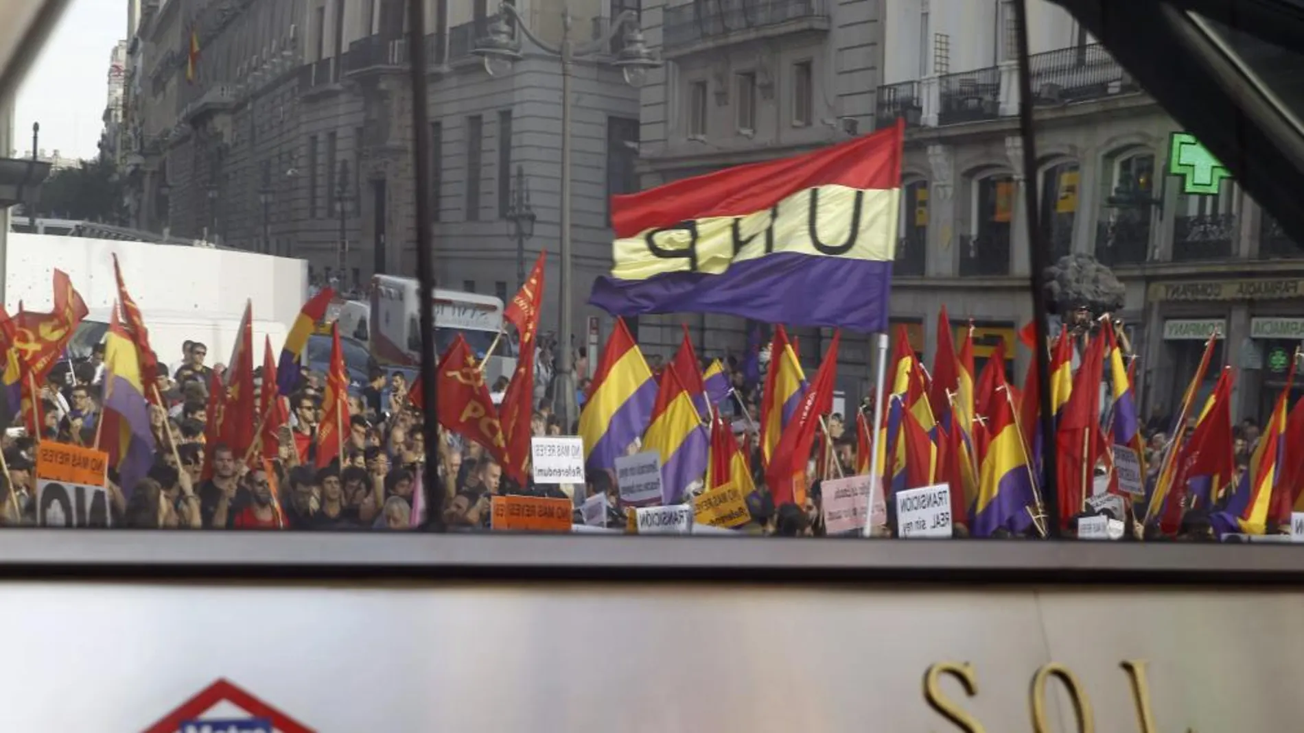 Manifestación por la República en la Puerta del Sol