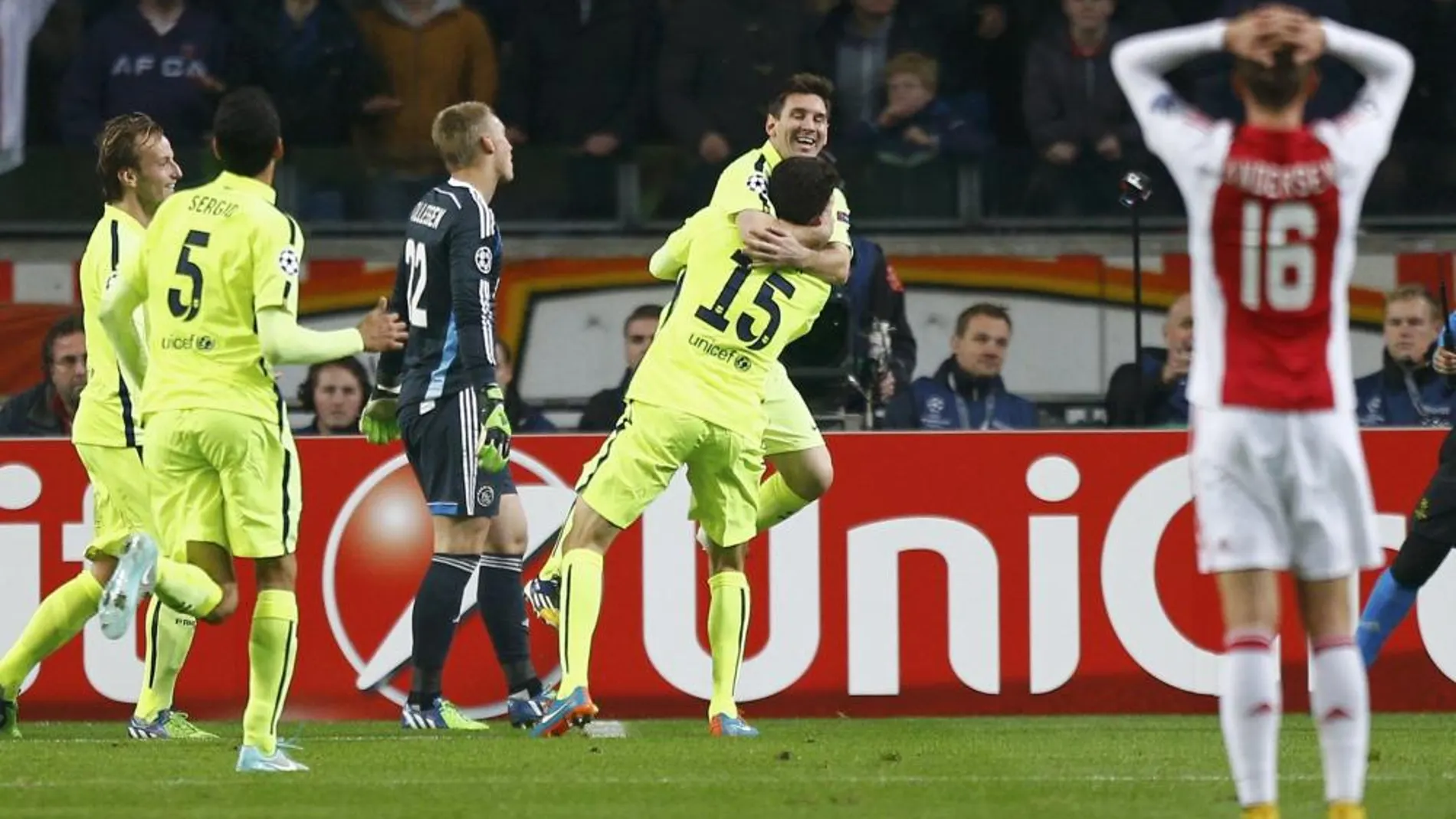 El Barça, a ratos; Messi, siempre