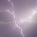 Un total de 97 rayos caen en el interior de Castellón y el límite con Teruel por las últimas tormentas