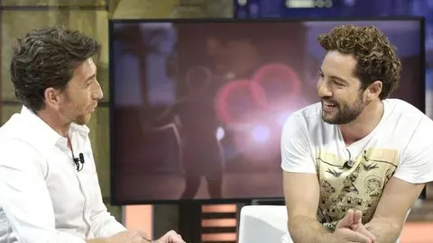 Pablo Motos y David Bisbal, anoche en El Hormiguero.