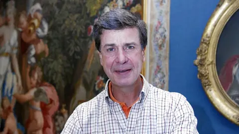 Cayetano Martínez de Irujo, en el palacio de Liria