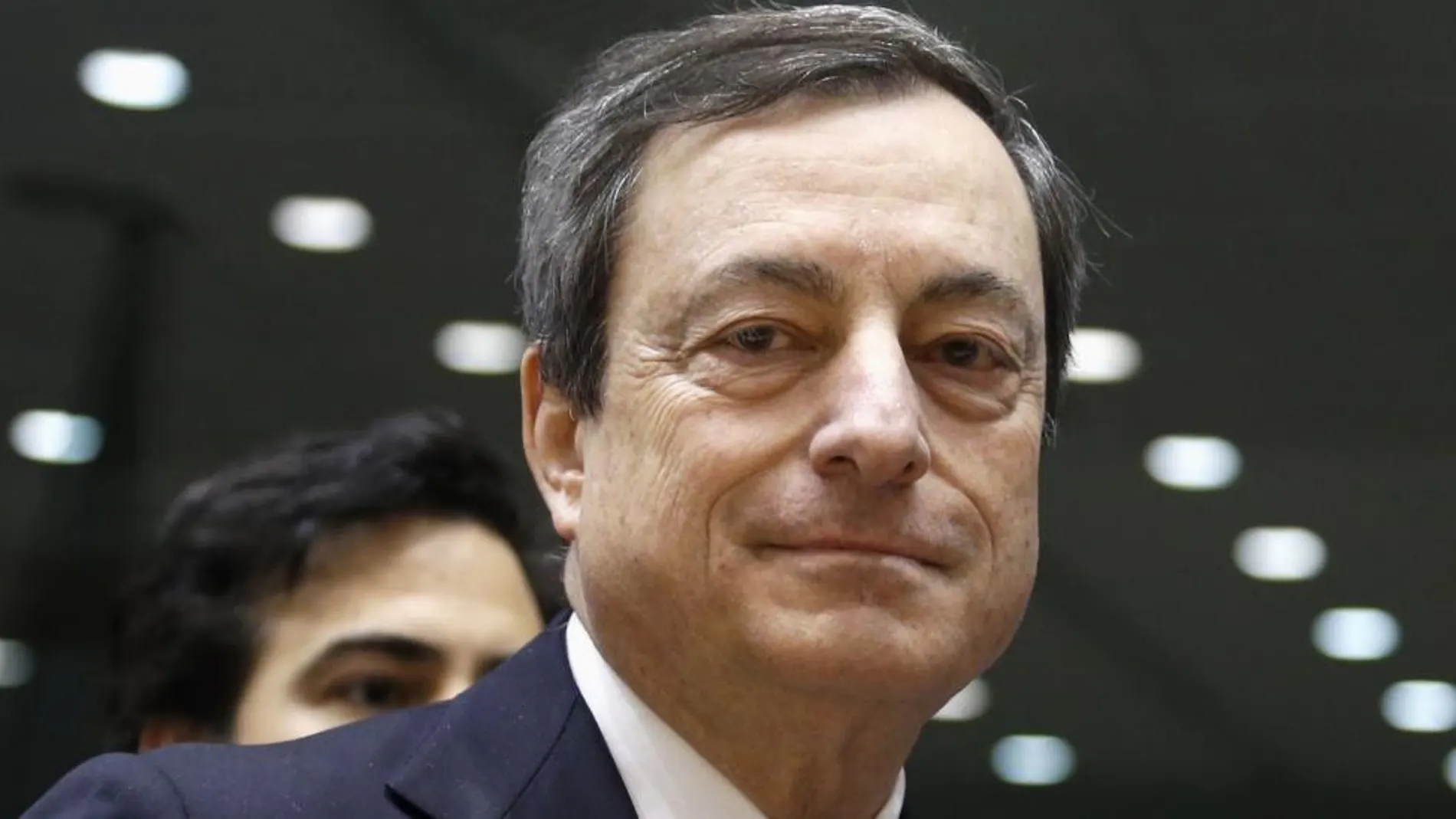 Draghi asegura que el peligro de ruptura de la unión monetaria ya ha pasado