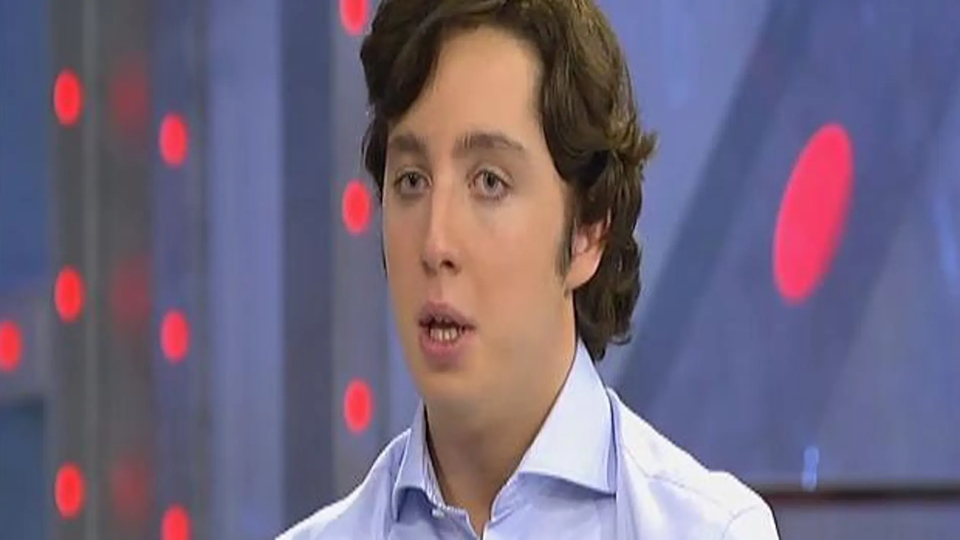 El «pequeño Nicolás» envió su álbum con famosos al CNI para que le ficharan