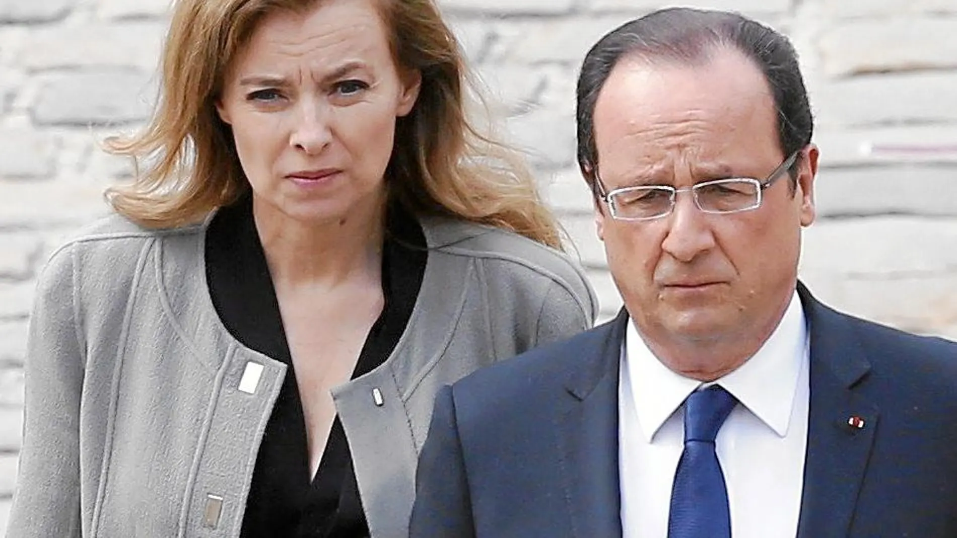Valérie acusa: «Hollande está deshumanizado por el poder»