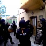 Imagen extraída del vídeo facilitado por la Policía Nacional de la detención del pederasta