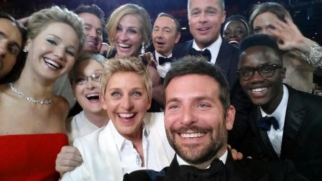 Meryl Streep, Ellen DeGeneres y Bradley Cooper, entre otros, en un famoso selfie