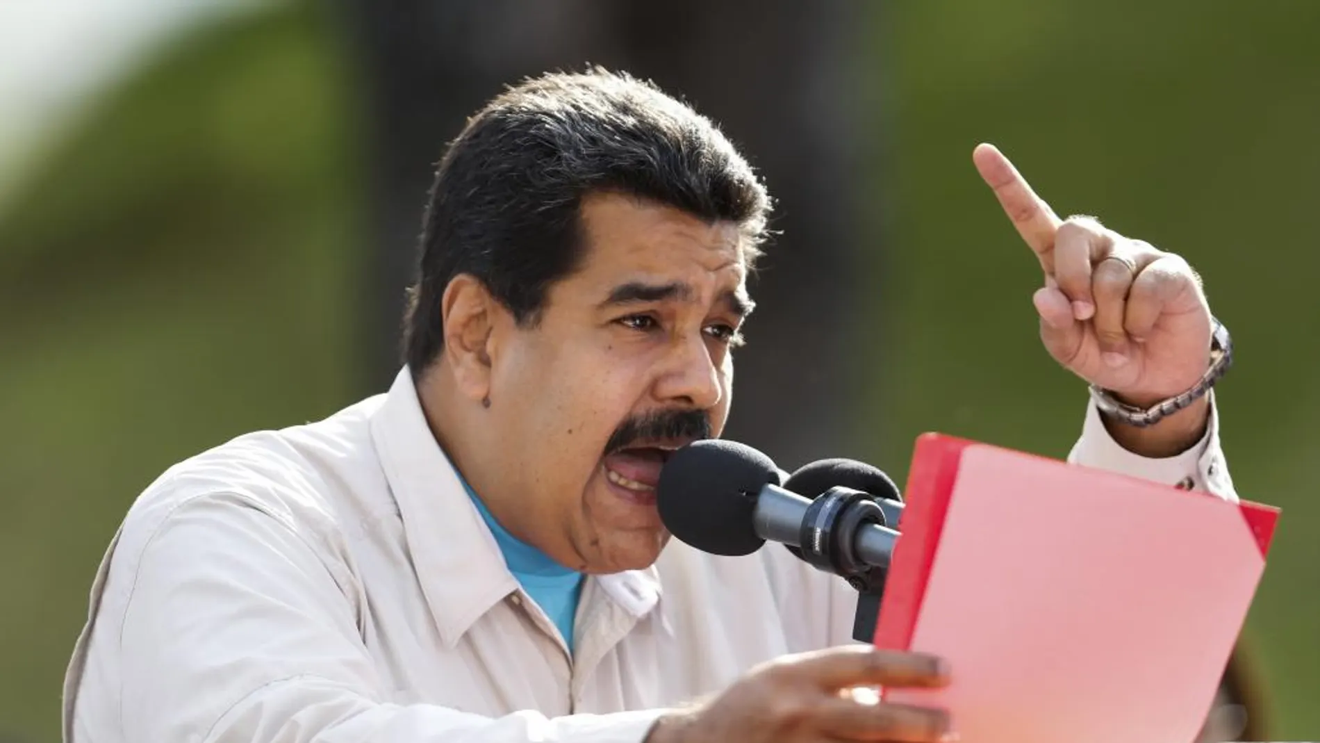 Nicolas Maduro durante su discurso ante miles de seguidores