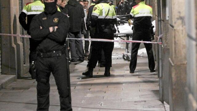 Los Mossos montaron un fuerte dispositivo policial para detener al agresor
