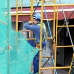 Los inspectores han detectado casi un millar casos de riesgo para obreros en andamios metálicos apoyados