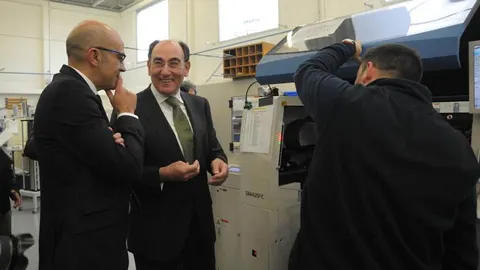 El presidente de Iberdrola, Ignacio Galán, ha visitado hoy en Getxo un centro laboral de Lantegi Batuak, organización privada sin ánimo de lucro dedicada a la generación de oportunidades laborales para personas con discapacidad en Vizcaya.