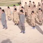  Así entrena el Estado Islámico a niños
