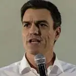 Pedro Sánchez pide a Mas sensatez y que cumpla con la legalidad