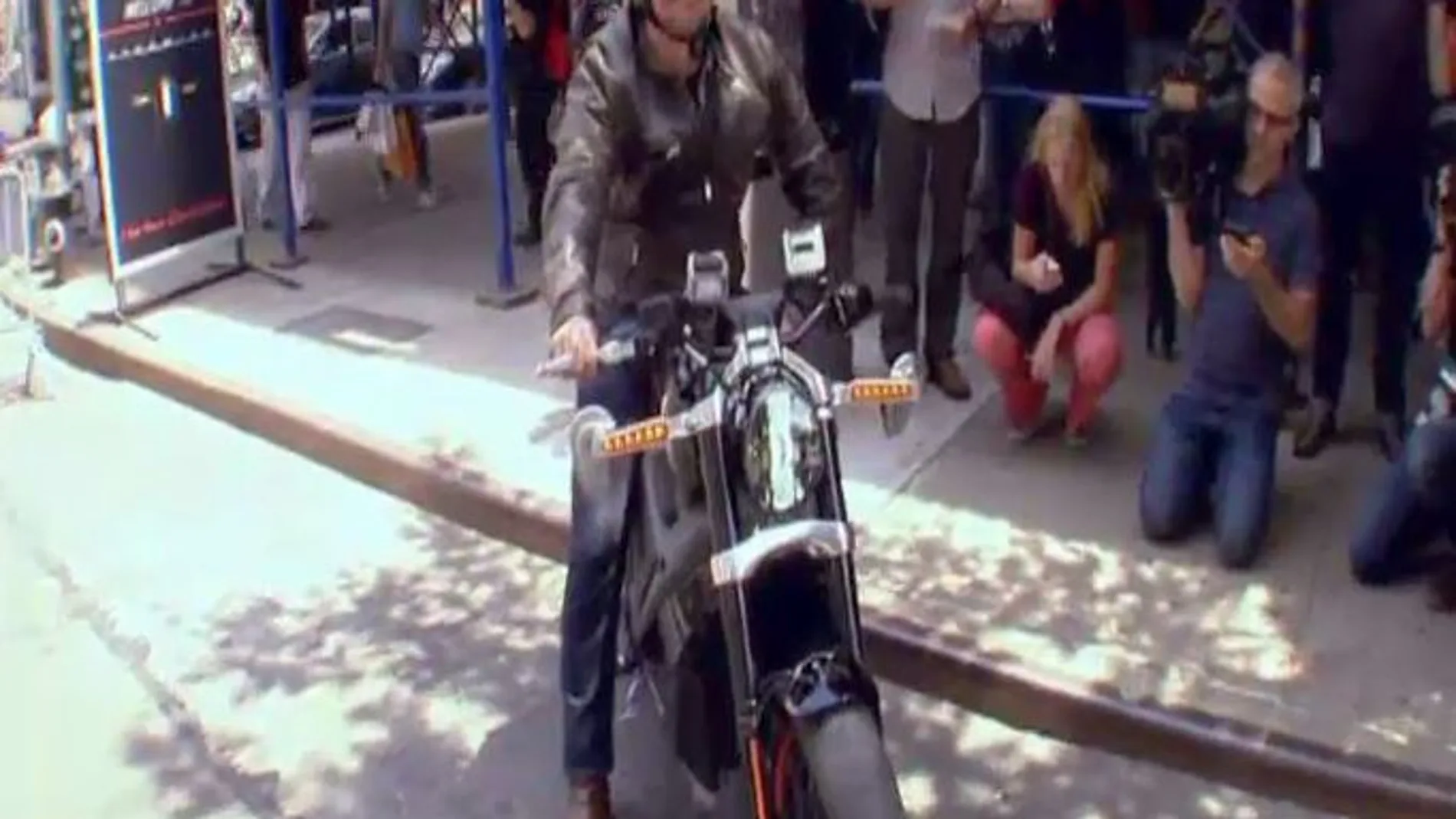 Harley se reinventa con una moto eléctrica