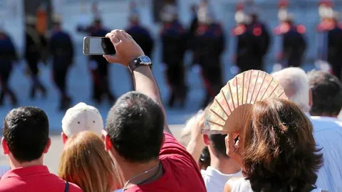 Un asistente a la histórica abdicación inmortaliza el acontecimiento