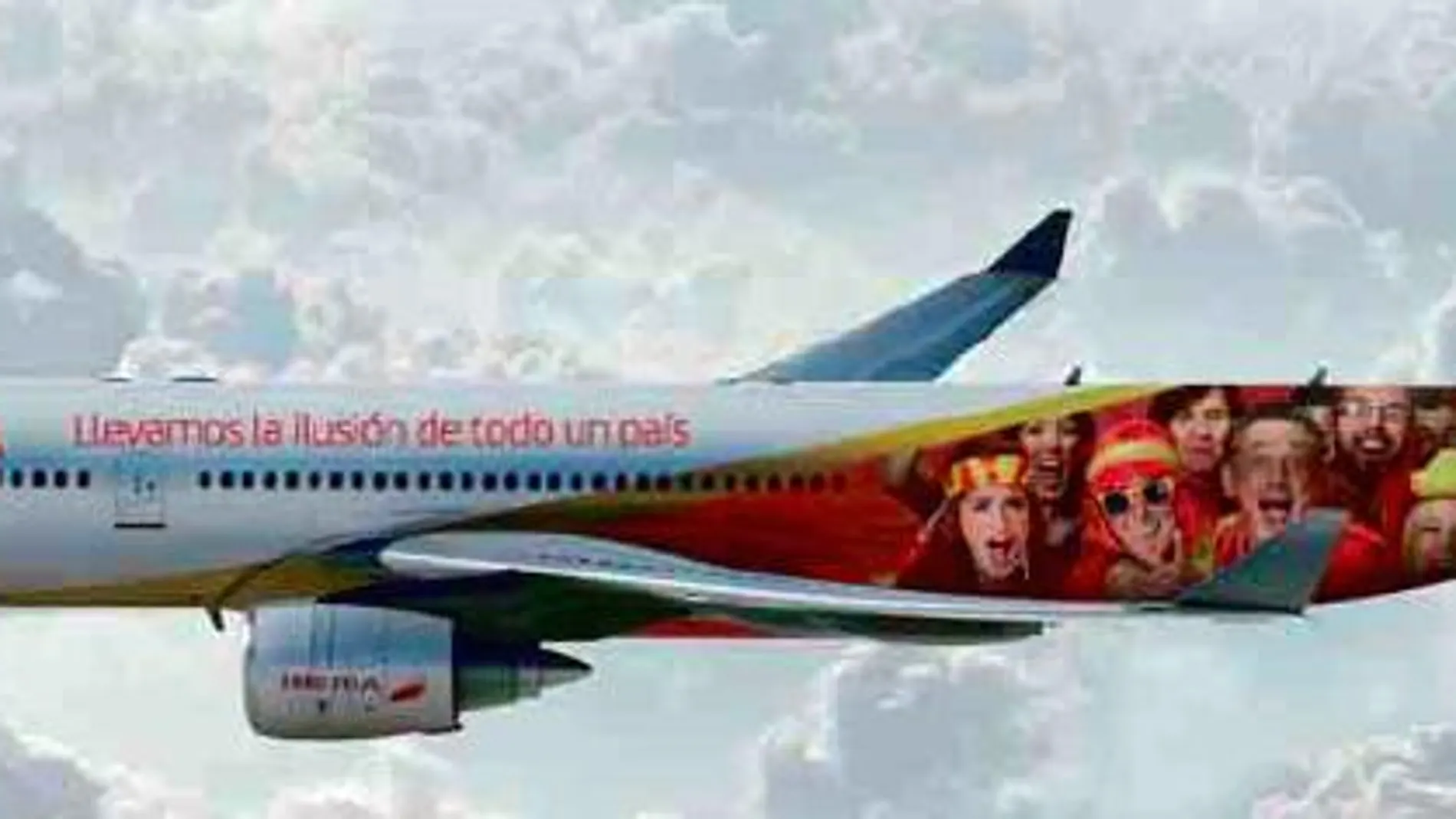 Así es el avión que llevará a «La Roja» al Mundial de Brasil