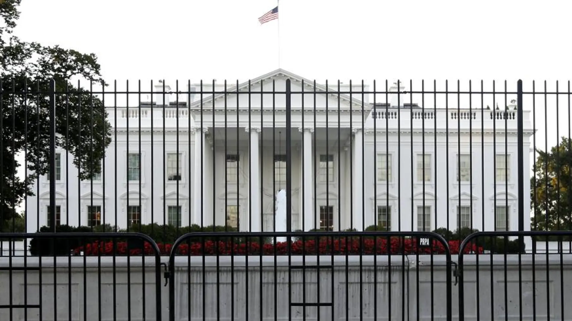 La valla de seguridad del acceso Norte de la Casa Blanca