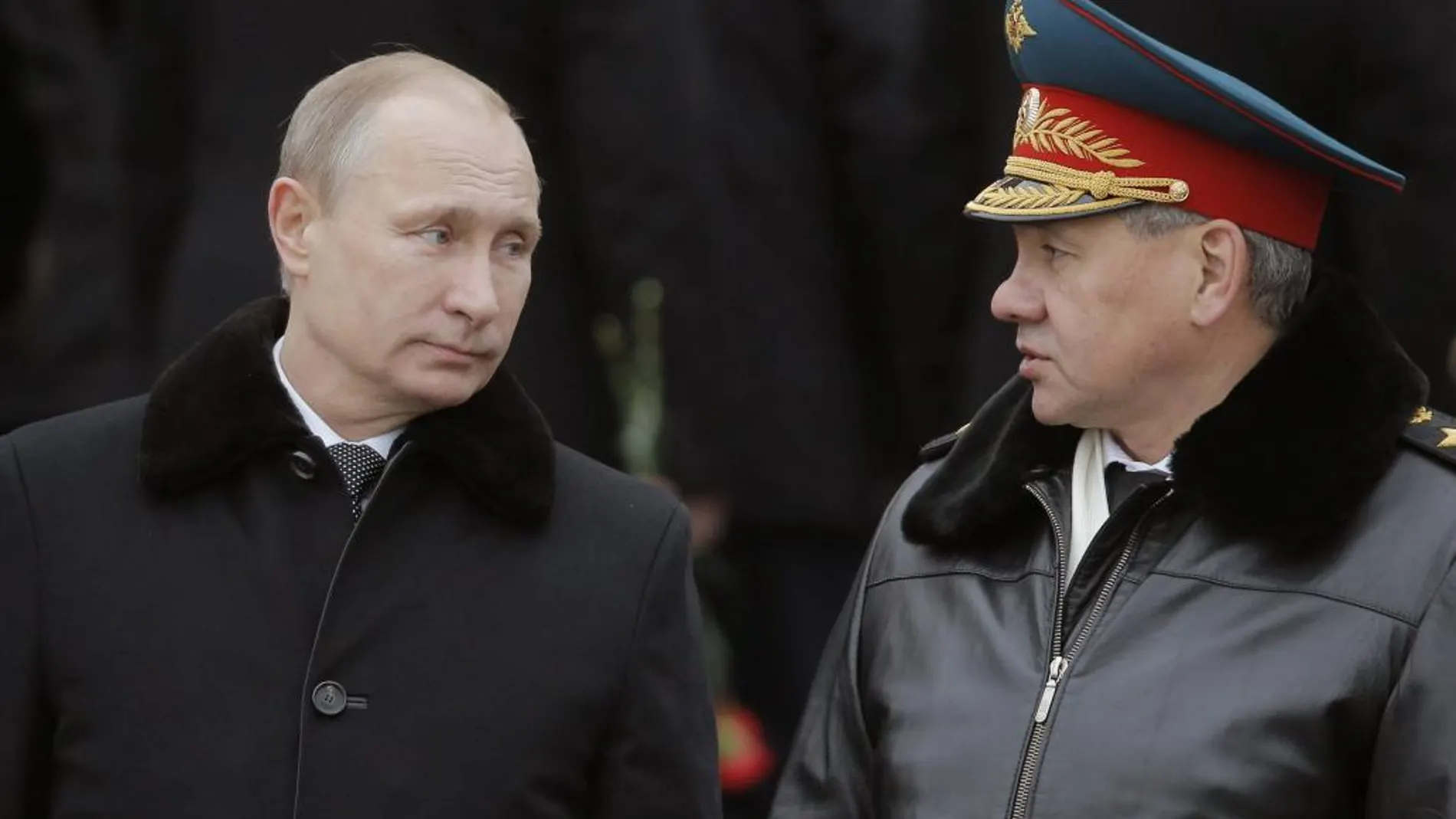 El presidente ruso, Vladimir Putin y el ministro de Defensa, Sergey Shoygu.