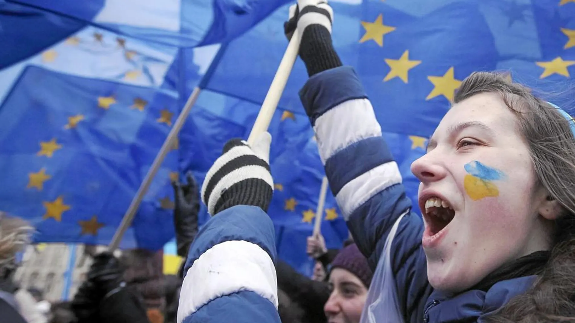 Los partidarios del sueño europeo volvieron ayer a protestar en Kiev