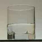 Usn vaso de agua del grifo