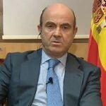 Luis de Guindos, durante la entrevista que ha concedido a Antena 3