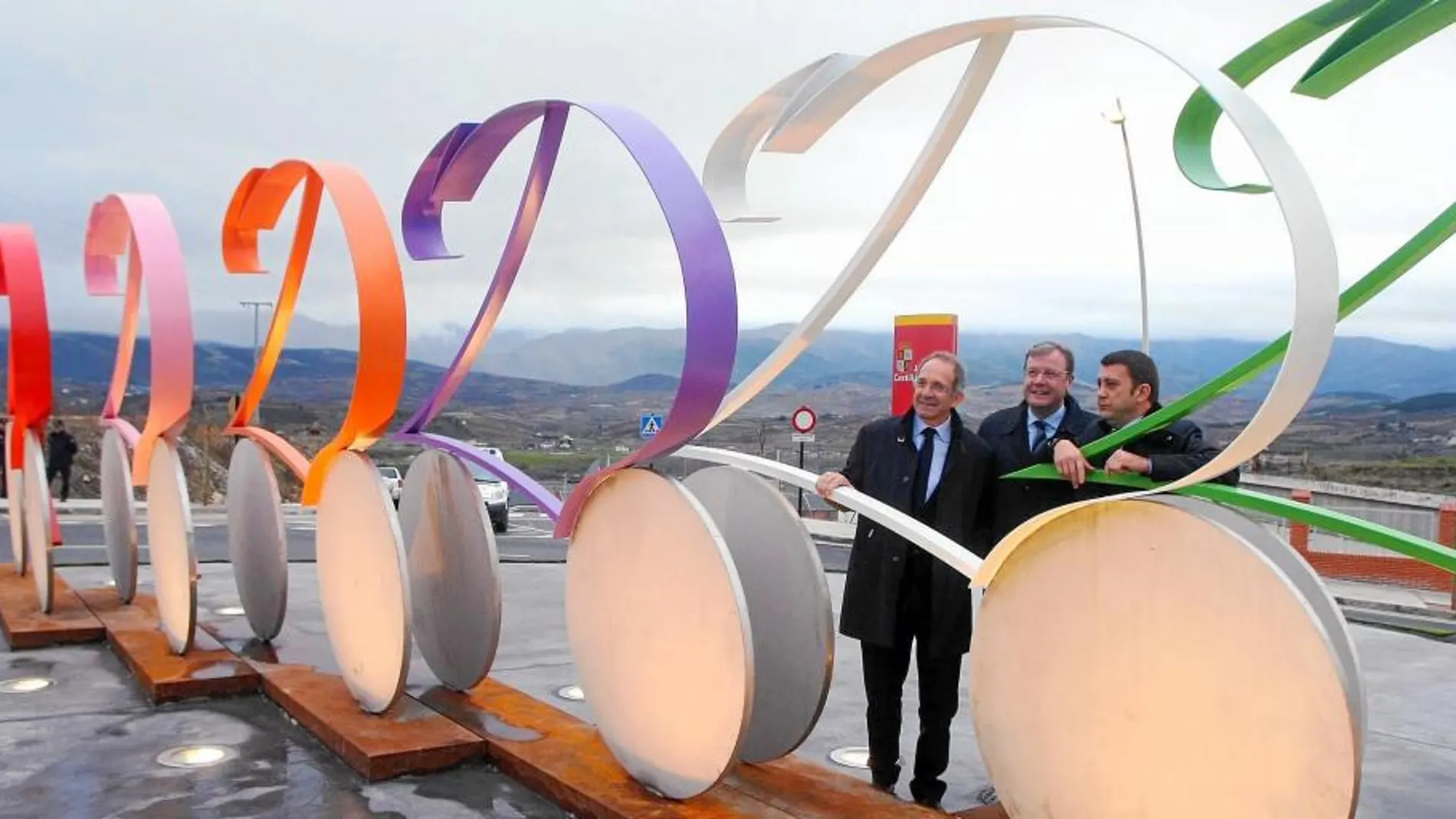 Antonio Silvan visita las obras de la remozada Avenida de Astorga